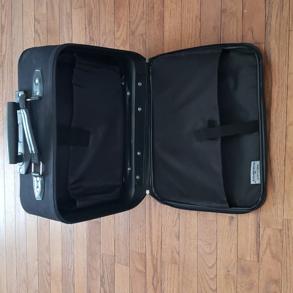 Computer luggage 🧳 - Picture 3 of 4